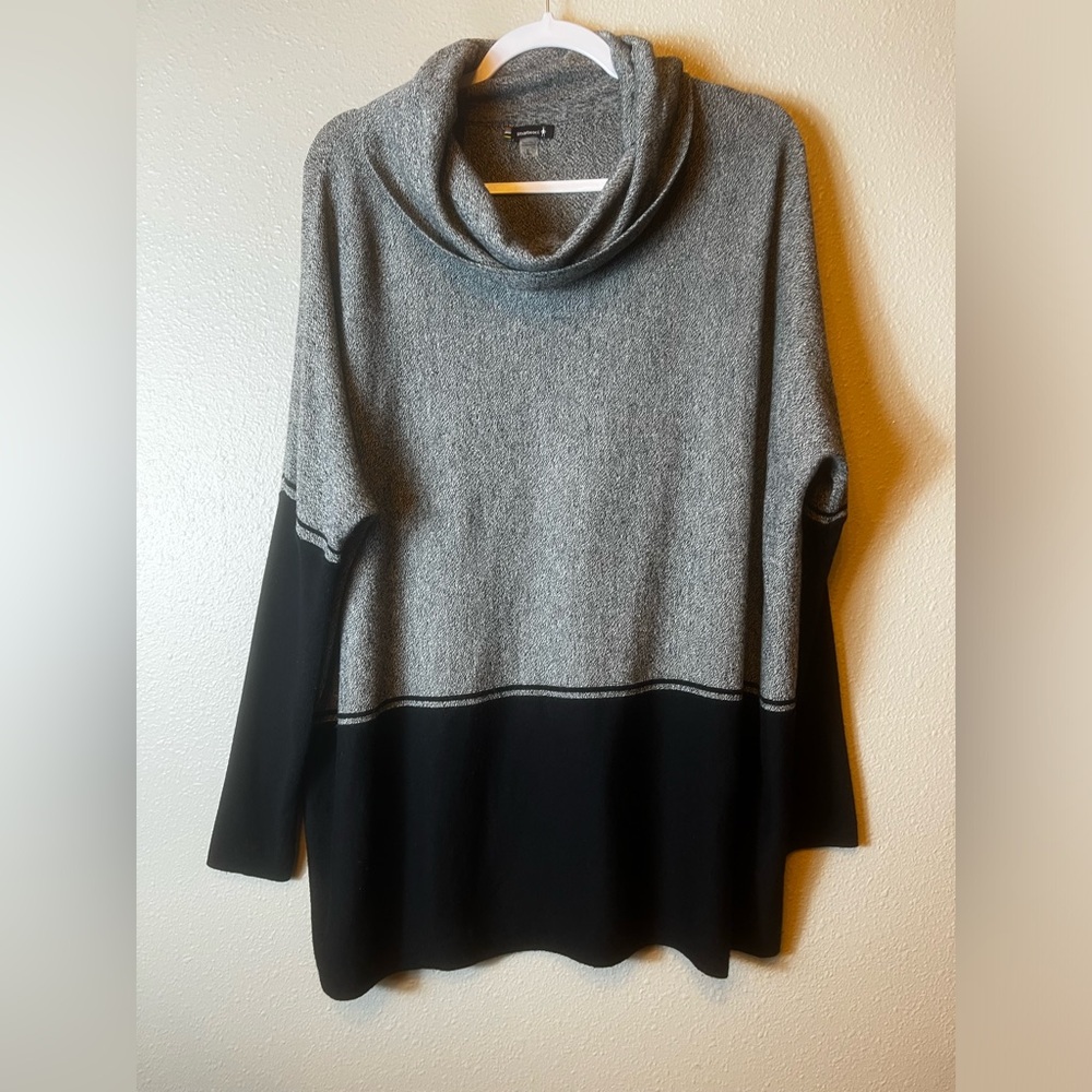 Smartwool Edgewood Poncho Sweater Black Gray Heather Womens Size L - Picture 2 of 7